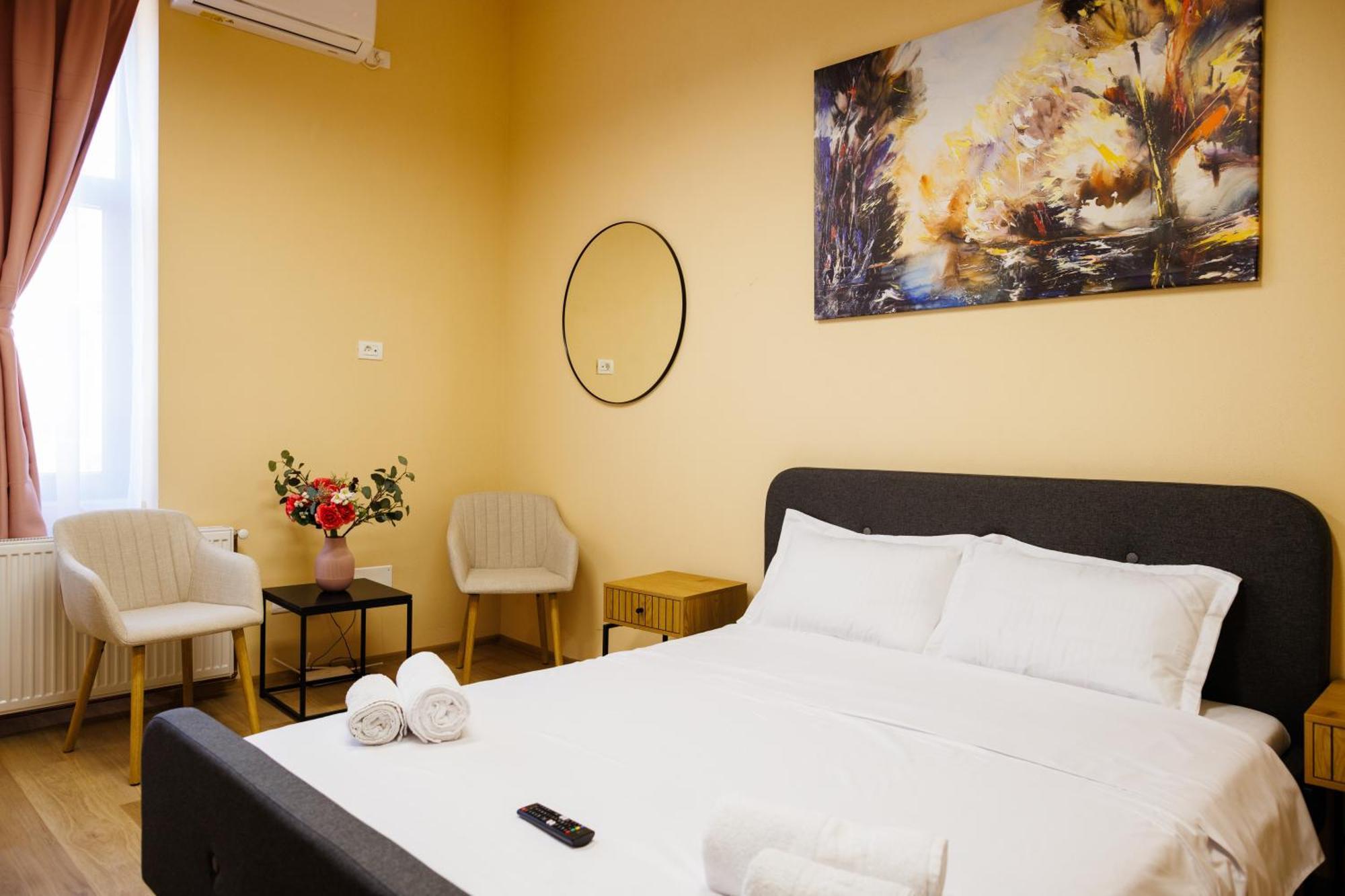 Studio In Old Town'S 1752 Hotel Timisoara Exterior photo